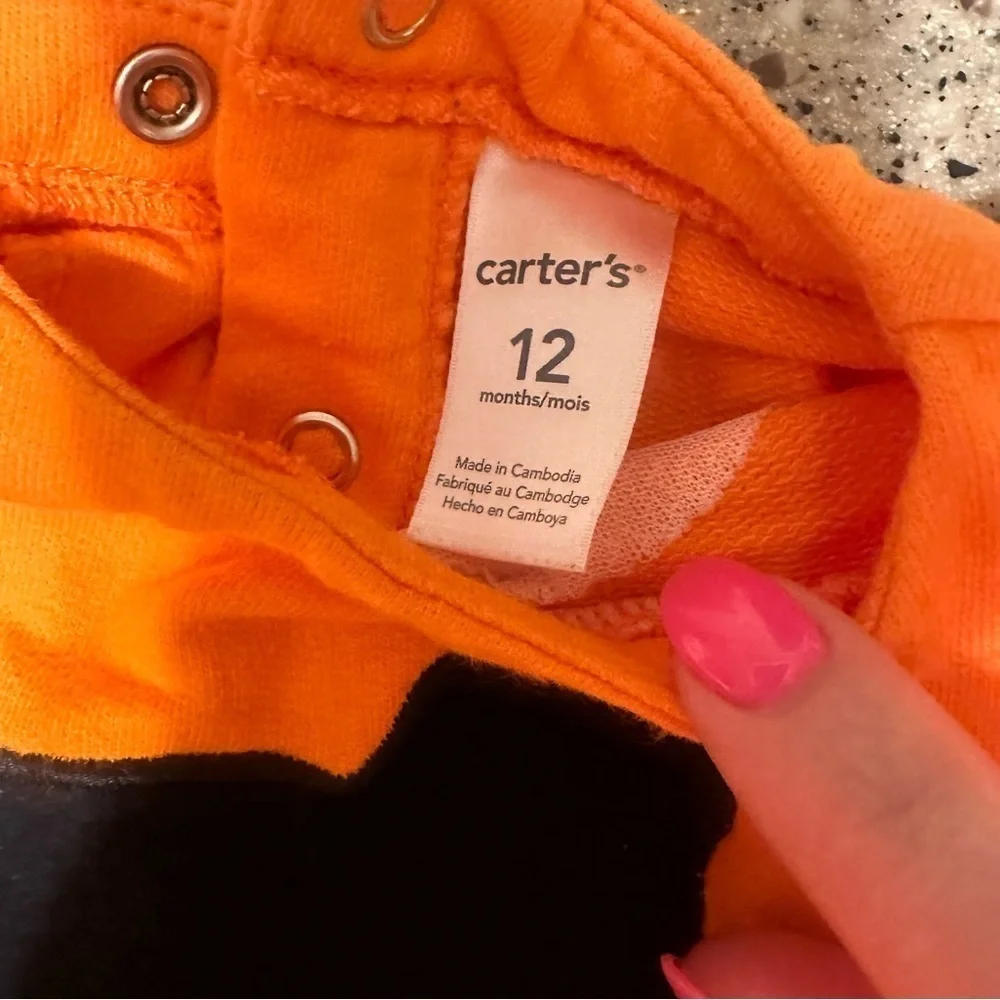 5/$20 Carter’s 12 Month Halloween Orange Shirt with Black Cat - Picture 3 of 3